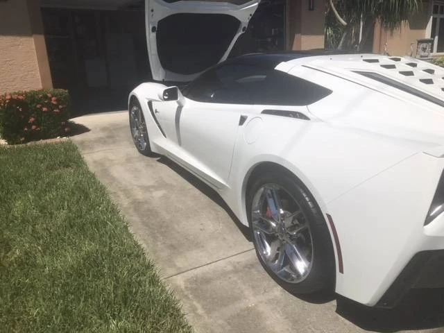 2015 Chevrolet Corvette C7 - Image 9 of 31