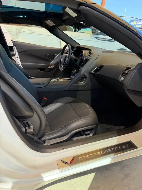 2015 Chevrolet Corvette C7 - Image 11 of 15