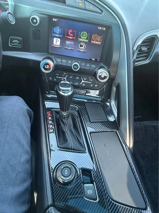 2015 Chevrolet Corvette C7 - Image 2 of 13