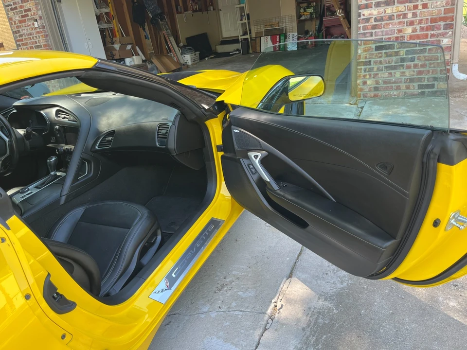 2015 Chevrolet Corvette C7 - Image 23 of 26