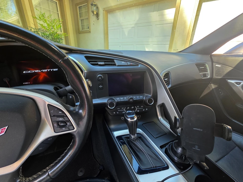 2015 Chevrolet Corvette C7 - Image 6 of 11
