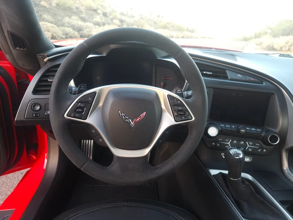 2015 Chevrolet Corvette C7 - Image 28 of 31
