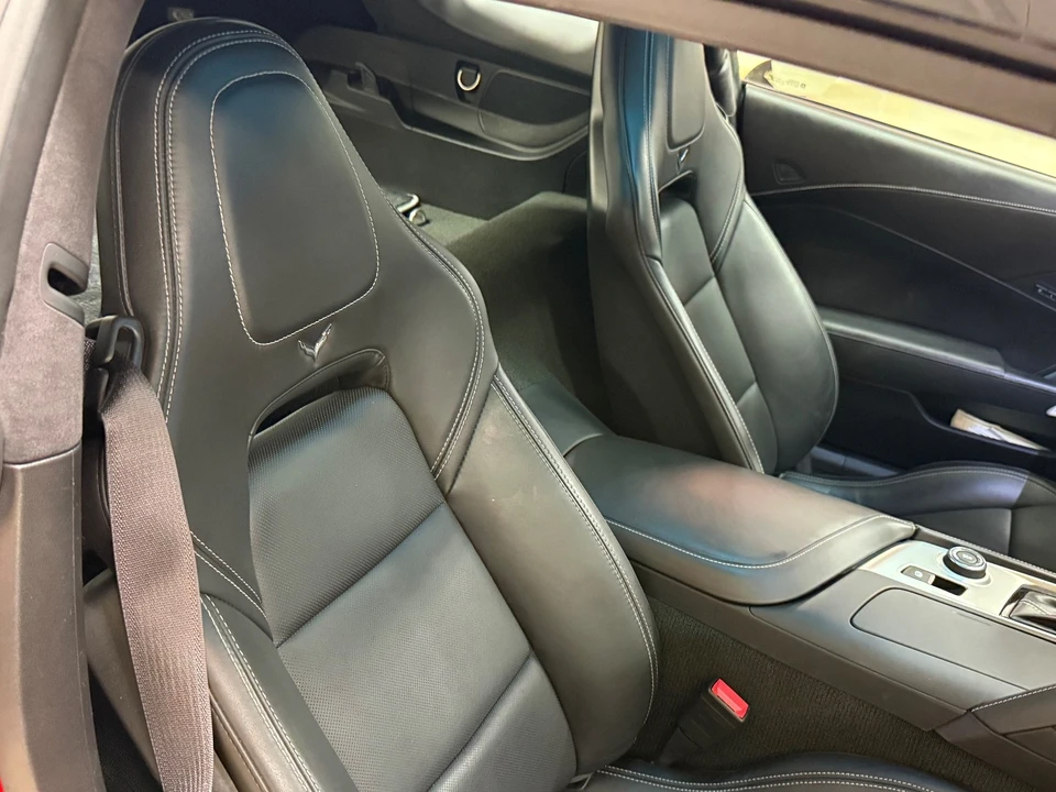 2015 Chevrolet Corvette C7 - Image 18 of 21