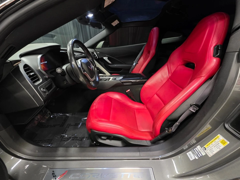 2015 Chevrolet Corvette C7 - Image 18 of 31