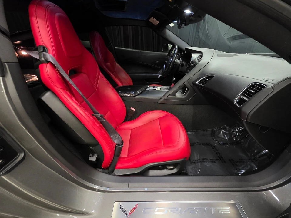 2015 Chevrolet Corvette C7 - Image 30 of 31