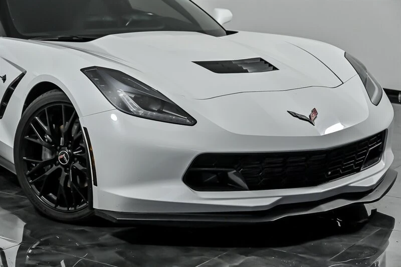 2015 Chevrolet Corvette C7 - Image 2 of 29