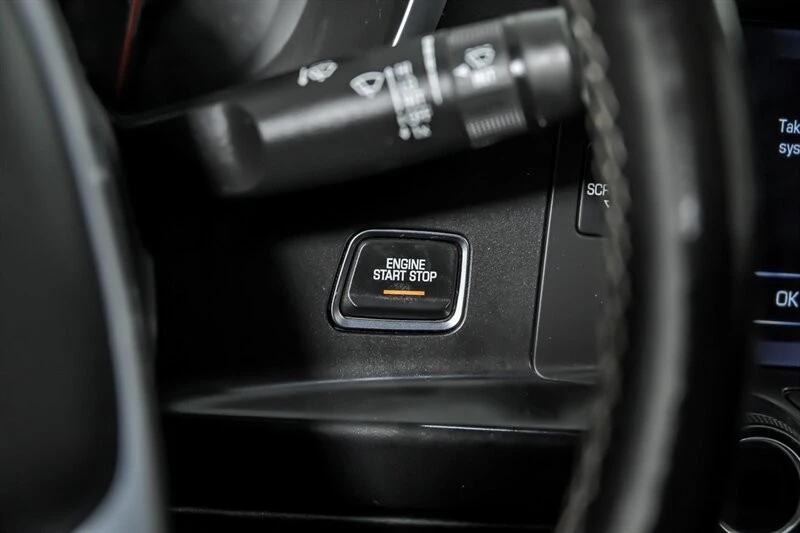 2015 Chevrolet Corvette C7 - Image 24 of 29