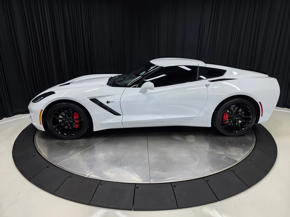 2015 Chevrolet Corvette C7 - Image 9 of 31