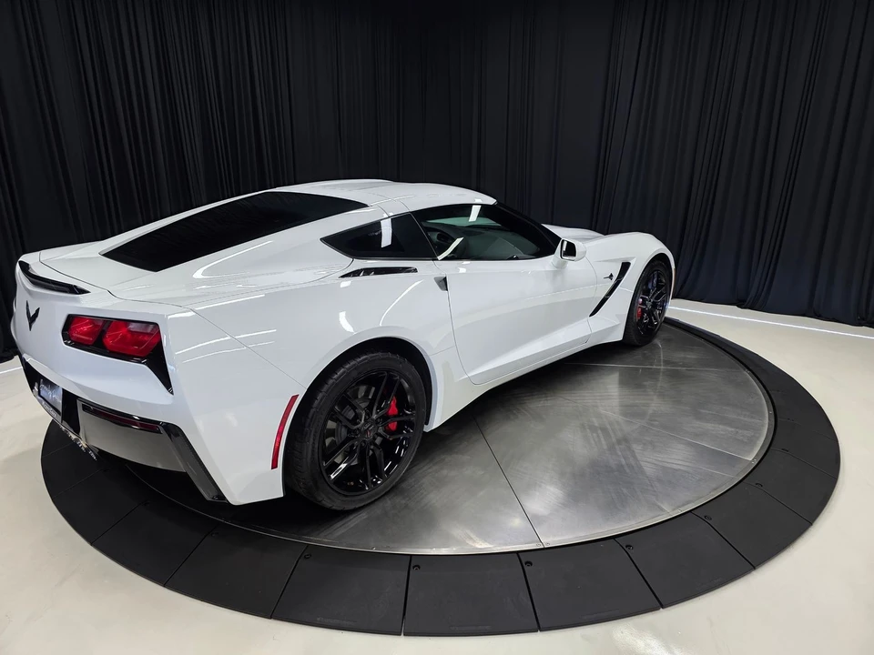 2015 Chevrolet Corvette C7 - Image 12 of 31