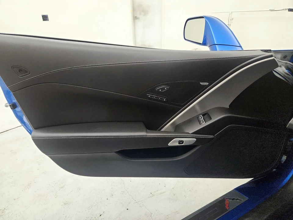 2015 Chevrolet Corvette C7 - Image 13 of 25