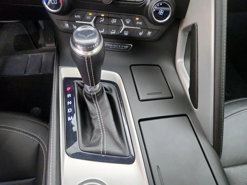 2015 Chevrolet Corvette C7 - Image 18 of 25