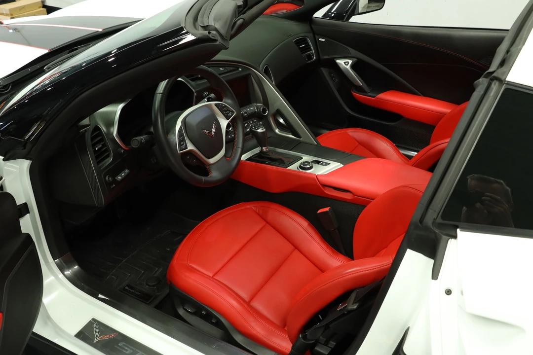 2015 Chevrolet Corvette C7 - Image 4 of 31