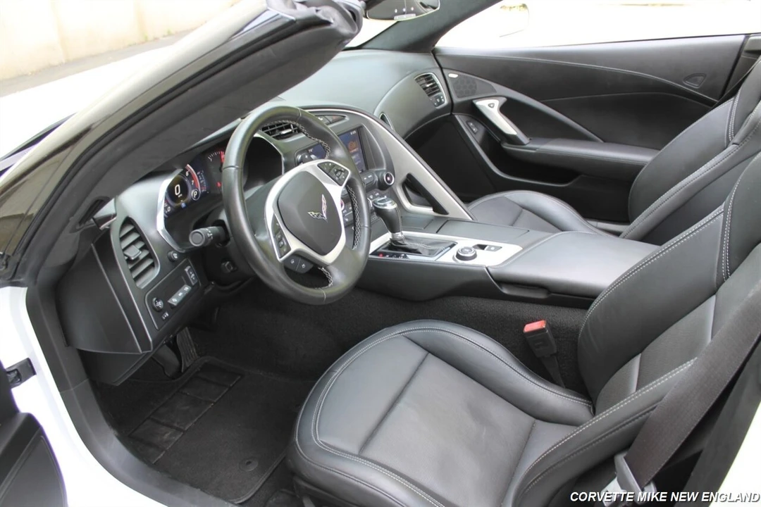 2015 Chevrolet Corvette C7 - Image 28 of 31