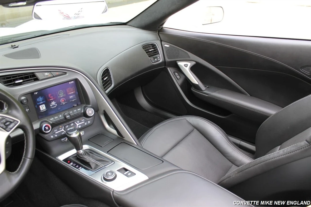 2015 Chevrolet Corvette C7 - Image 30 of 31