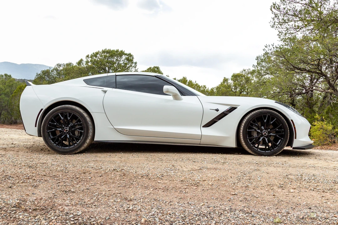2015 Chevrolet Corvette C7 - Image 3 of 31