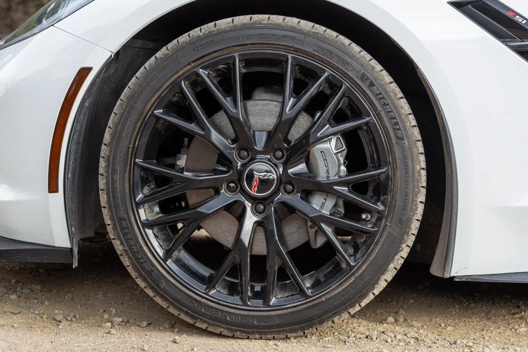 2015 Chevrolet Corvette C7 - Image 27 of 31