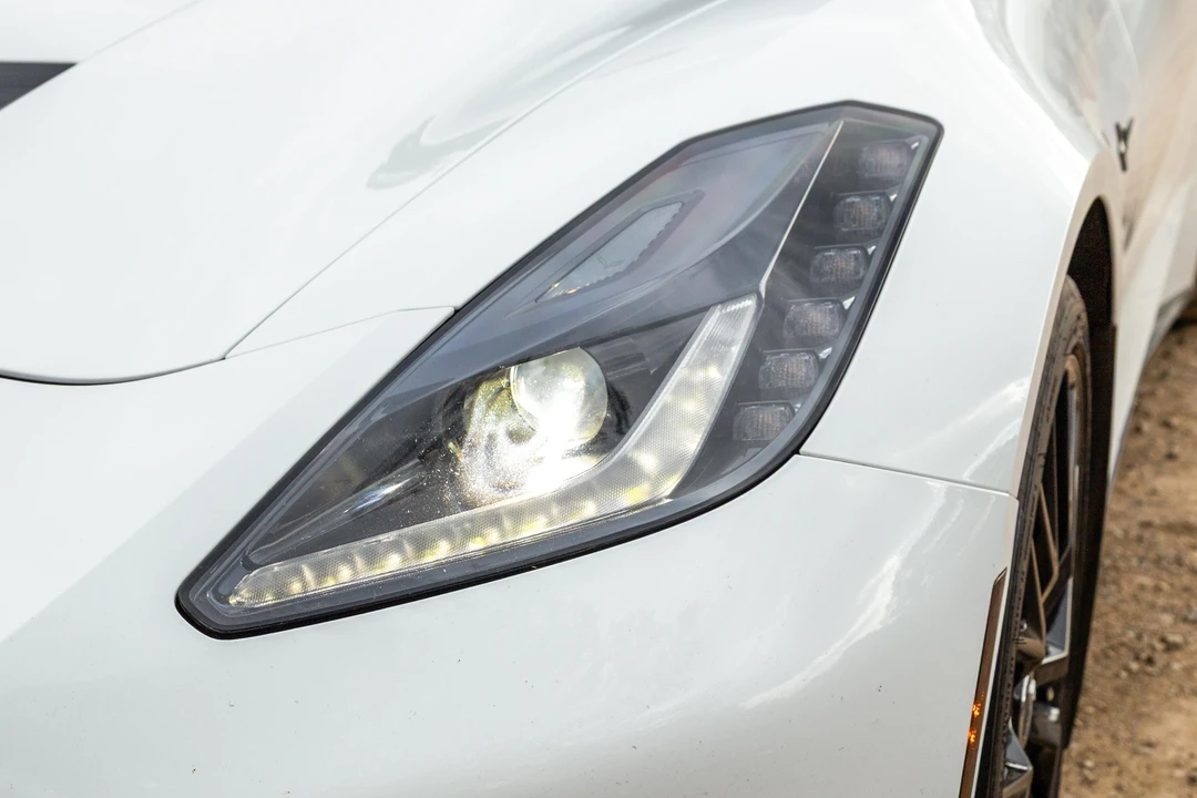 2015 Chevrolet Corvette C7 - Image 15 of 31