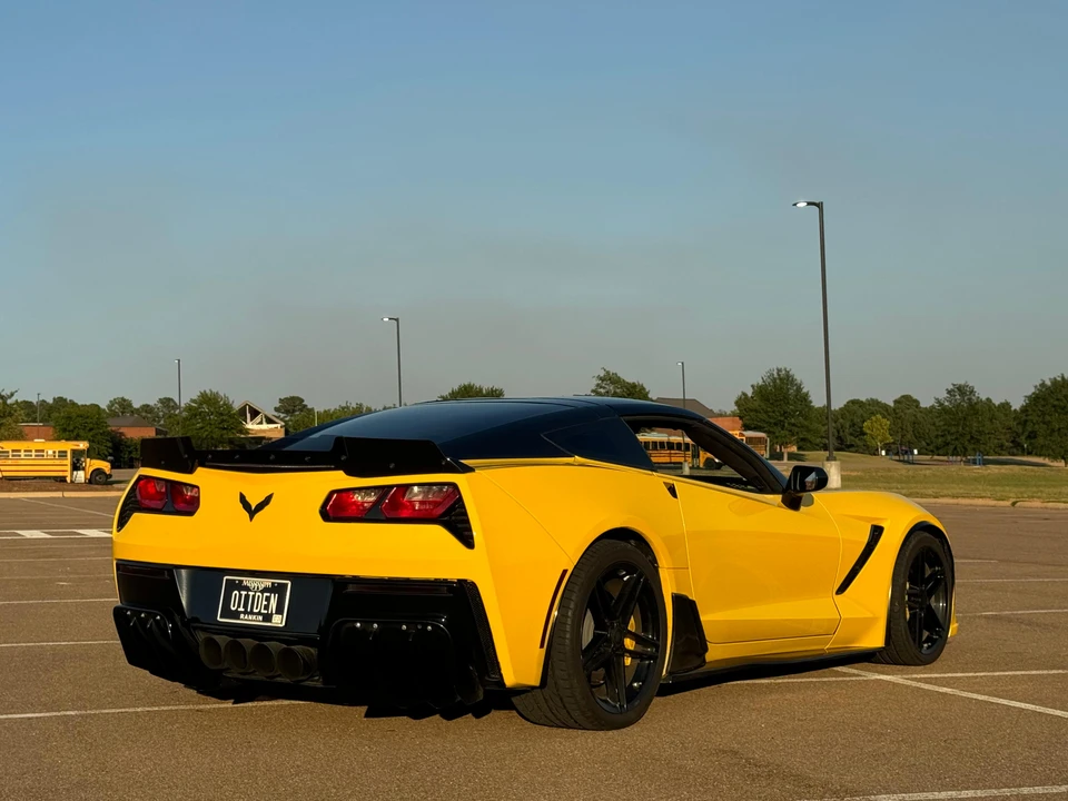 2015 Chevrolet Corvette C7 - Image 11 of 31