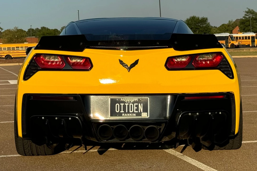 2015 Chevrolet Corvette C7 - Image 5 of 31