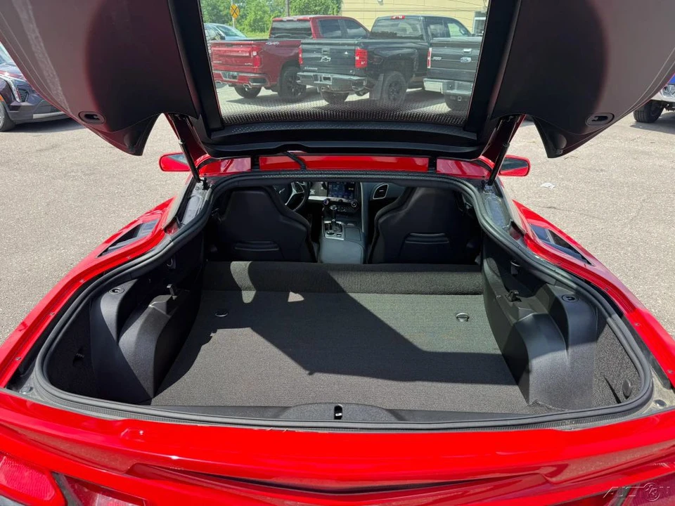 2015 Chevrolet Corvette C7 - Image 17 of 24