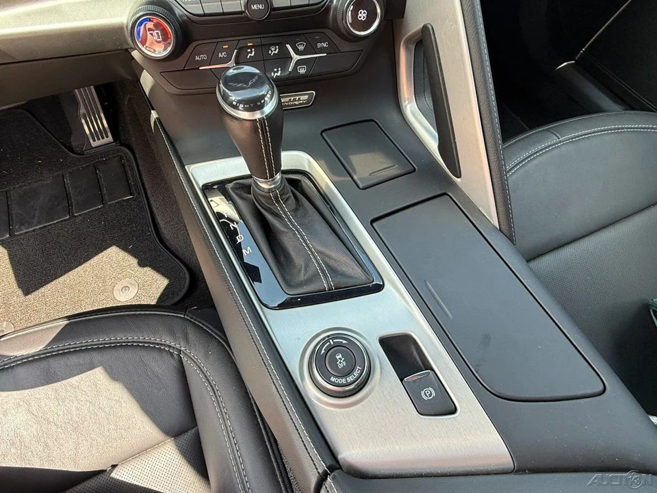 2015 Chevrolet Corvette C7 - Image 23 of 24