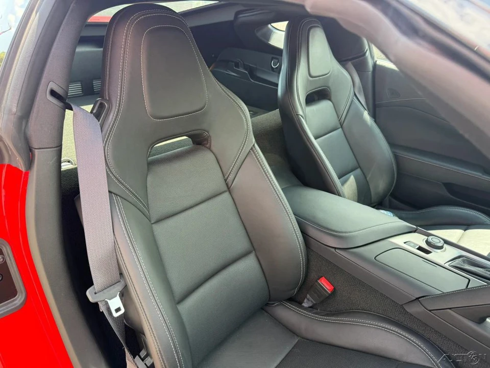 2015 Chevrolet Corvette C7 - Image 19 of 24