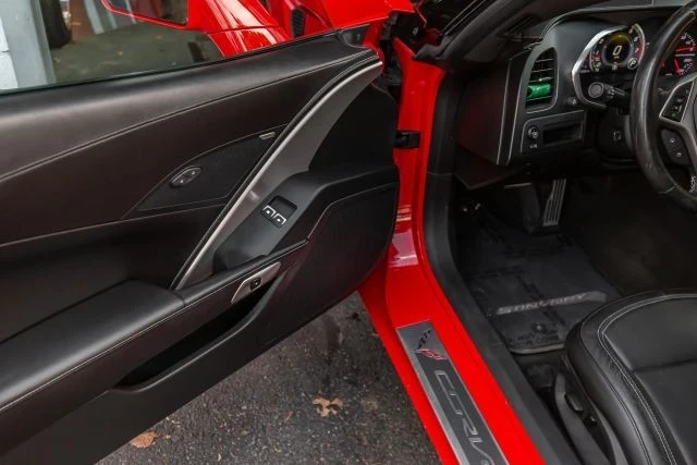 2015 Chevrolet Corvette C7 - Image 13 of 18
