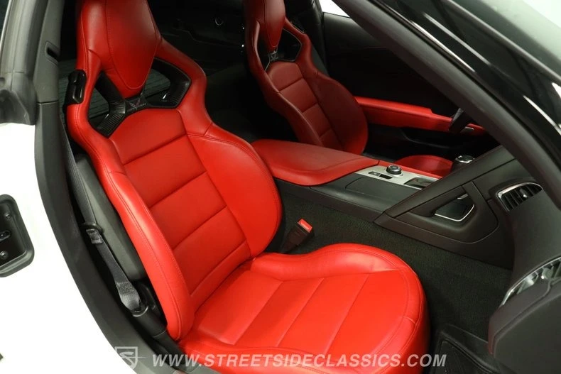 2015 Chevrolet Corvette C7 - Image 20 of 28
