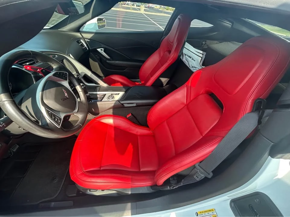 2015 Chevrolet Corvette C7 - Image 8 of 11