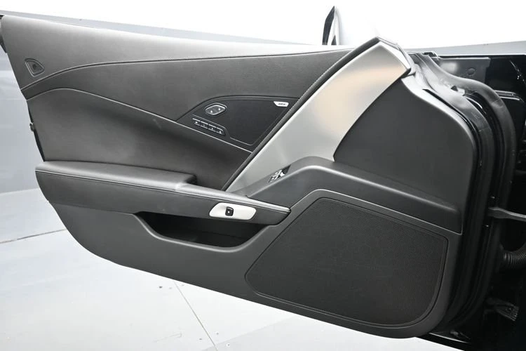 2015 Chevrolet Corvette C7 - Image 9 of 20