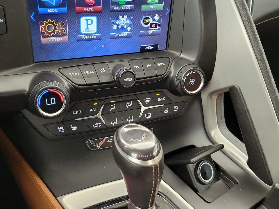 2015 Chevrolet Corvette C7 - Image 18 of 25