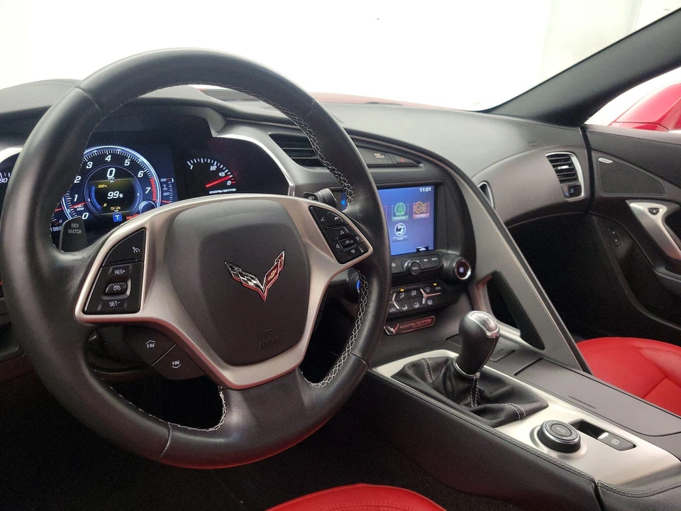 2015 Chevrolet Corvette - Image 10 of 25
