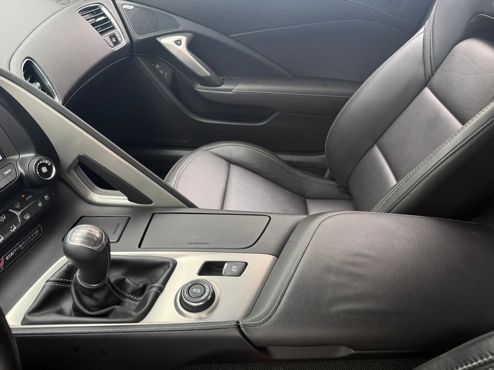 2015 Chevrolet Corvette C7 - Image 4 of 15
