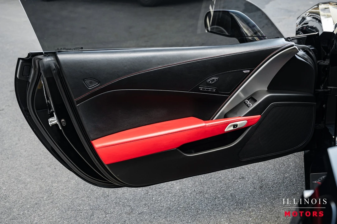 2015 Chevrolet Corvette C7 - Image 14 of 21