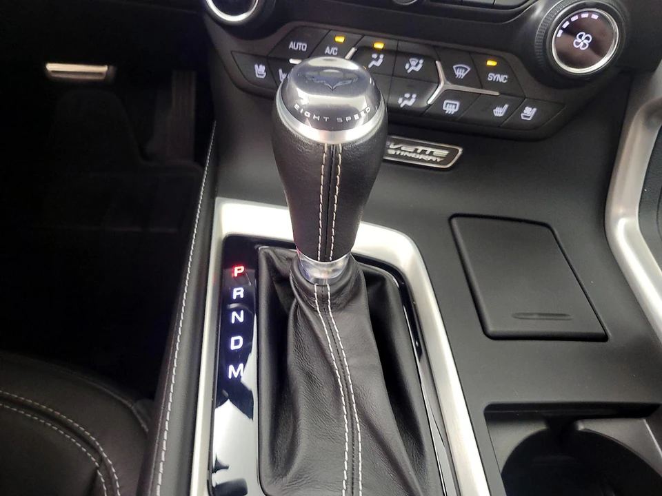 2015 Chevrolet Corvette C7 - Image 16 of 21