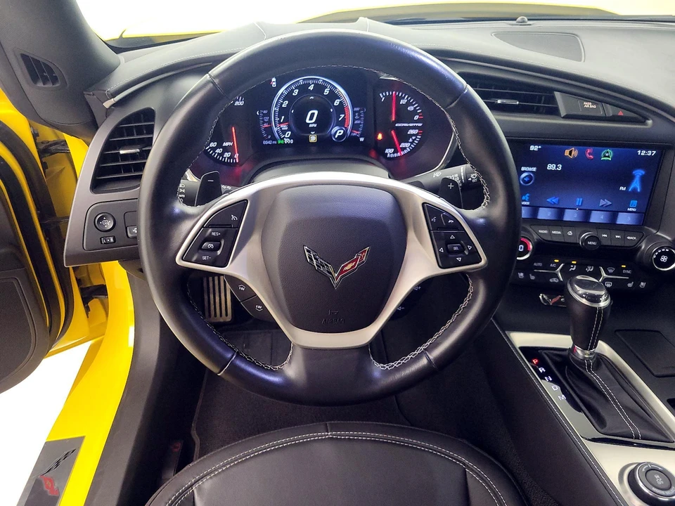 2015 Chevrolet Corvette C7 - Image 9 of 21