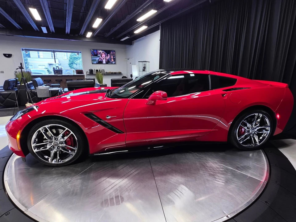 2015 Chevrolet Corvette C7 - Image 13 of 31