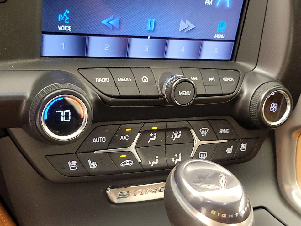 2015 Chevrolet Corvette C7 - Image 18 of 25