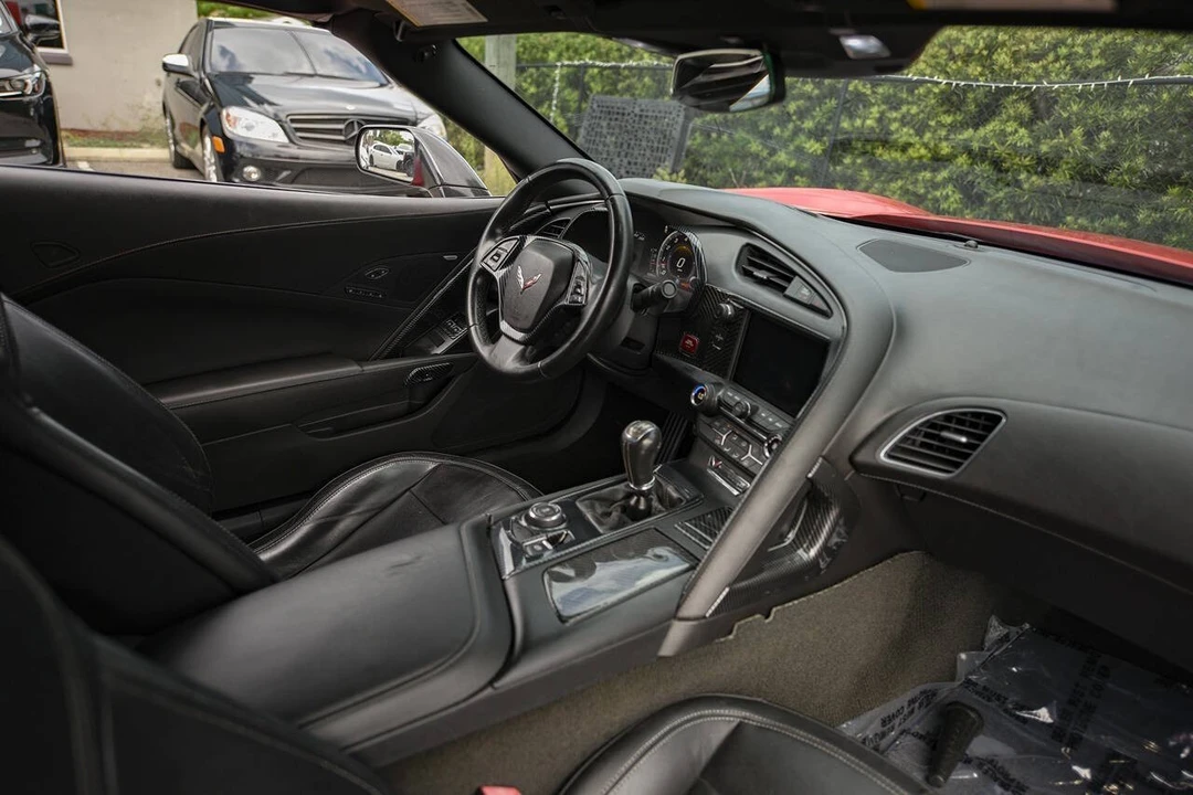 2015 Chevrolet Corvette C7 - Image 14 of 15