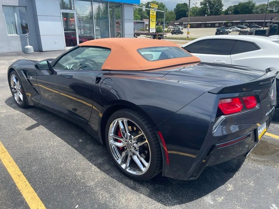 2015 Chevrolet Corvette - Image 2 of 14