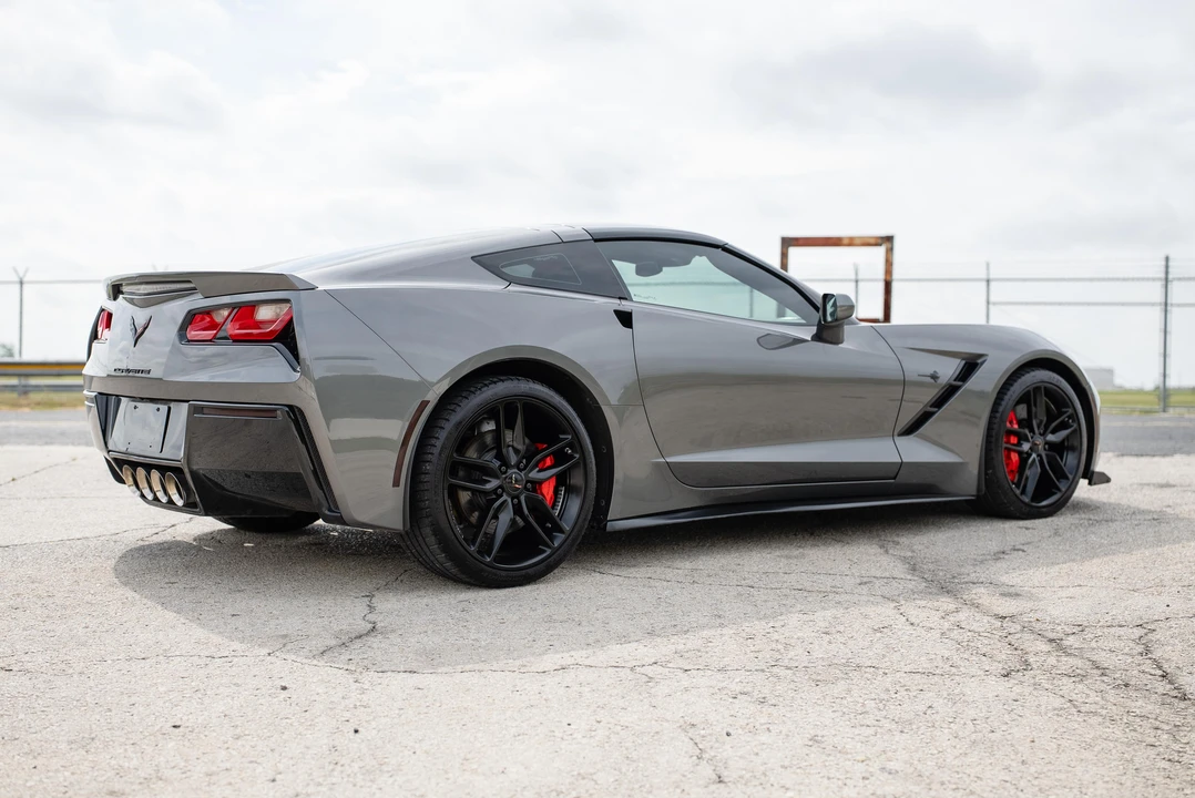2015 Chevrolet Corvette C7 - Image 14 of 31
