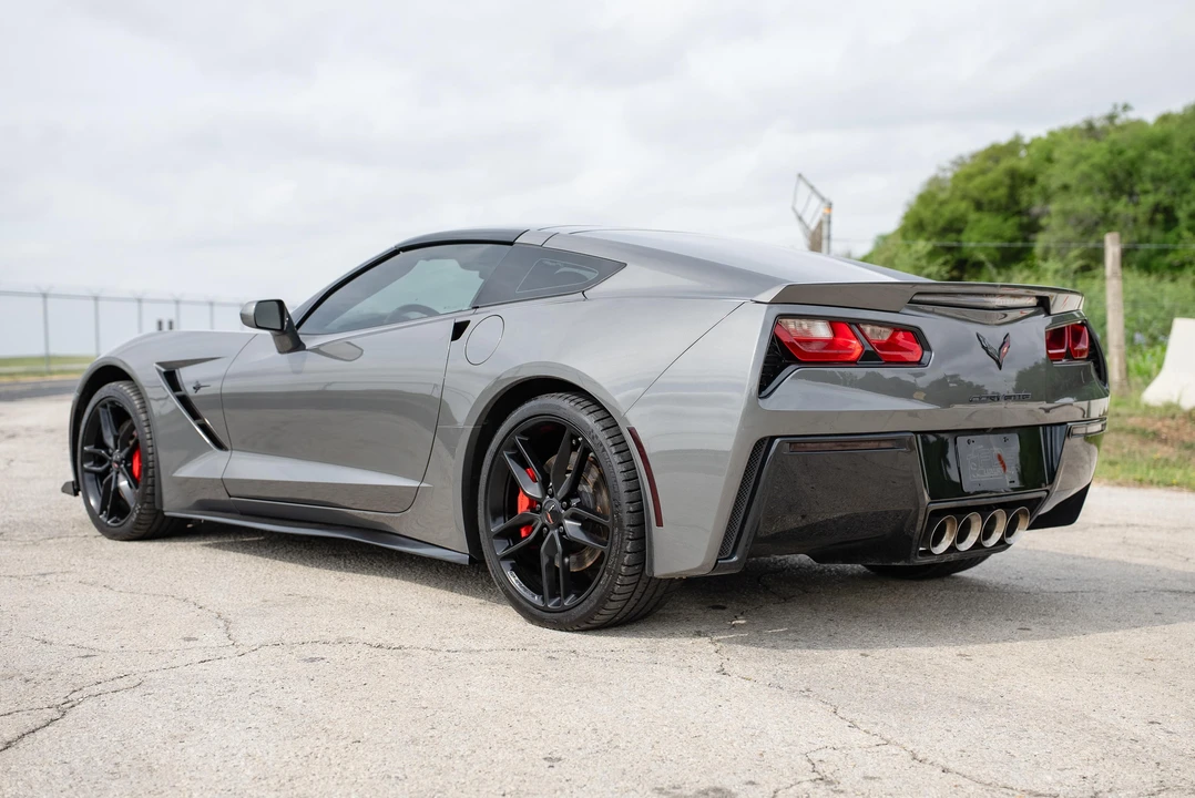 2015 Chevrolet Corvette C7 - Image 11 of 31