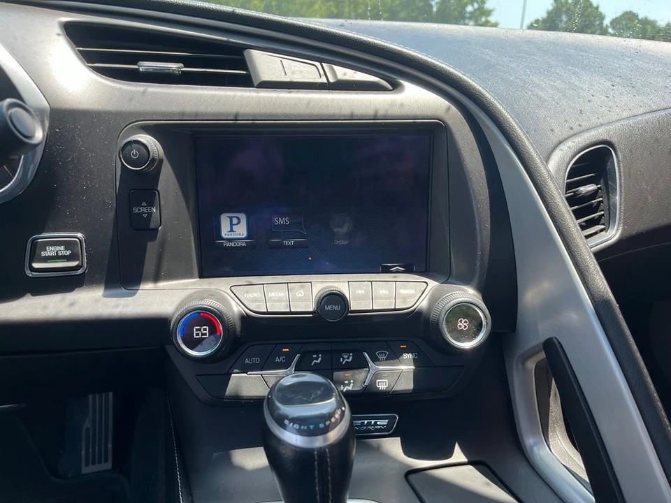 2015 Chevrolet Corvette C7 - Image 6 of 11