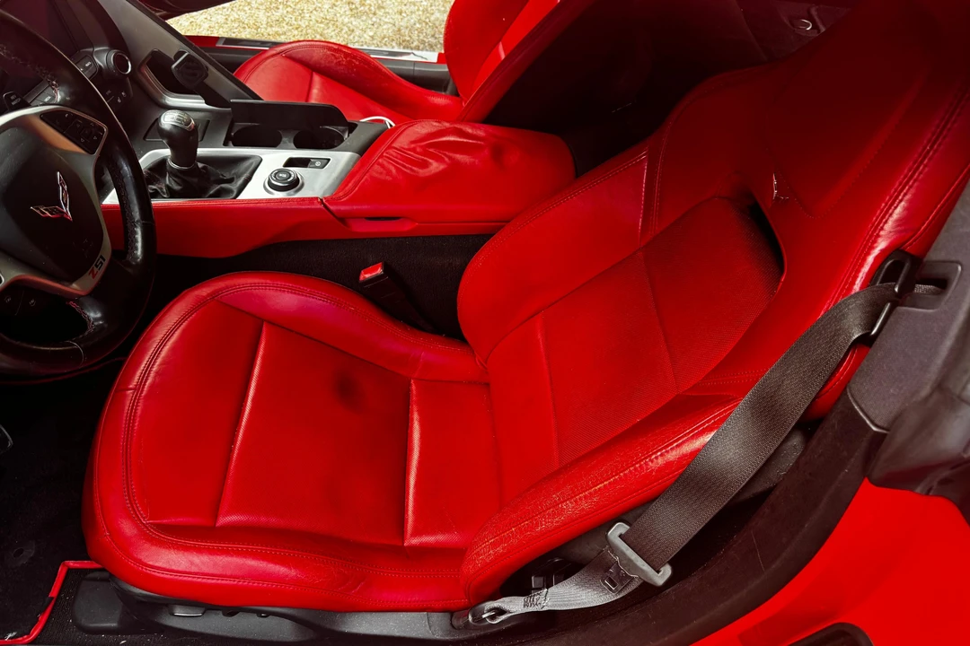 2015 Chevrolet Corvette C7 - Image 25 of 31