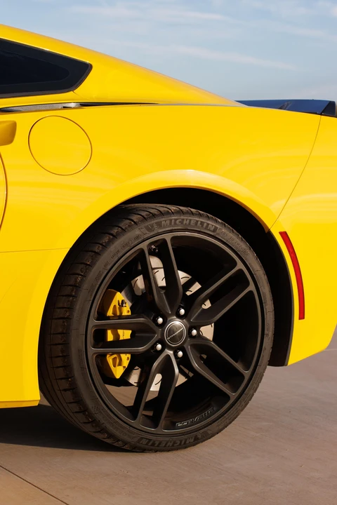 2015 Chevrolet Corvette C7 - Image 19 of 31
