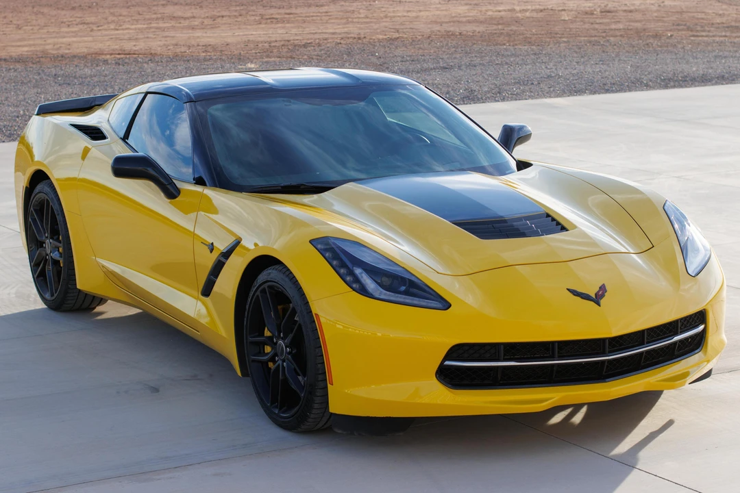 2015 Chevrolet Corvette C7 - Image 2 of 31