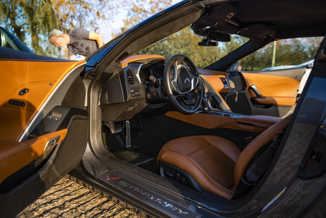 2015 Chevrolet Corvette C7 - Image 28 of 31