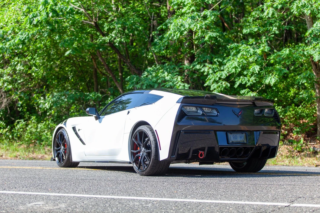 2015 Chevrolet Corvette C7 - Image 17 of 31