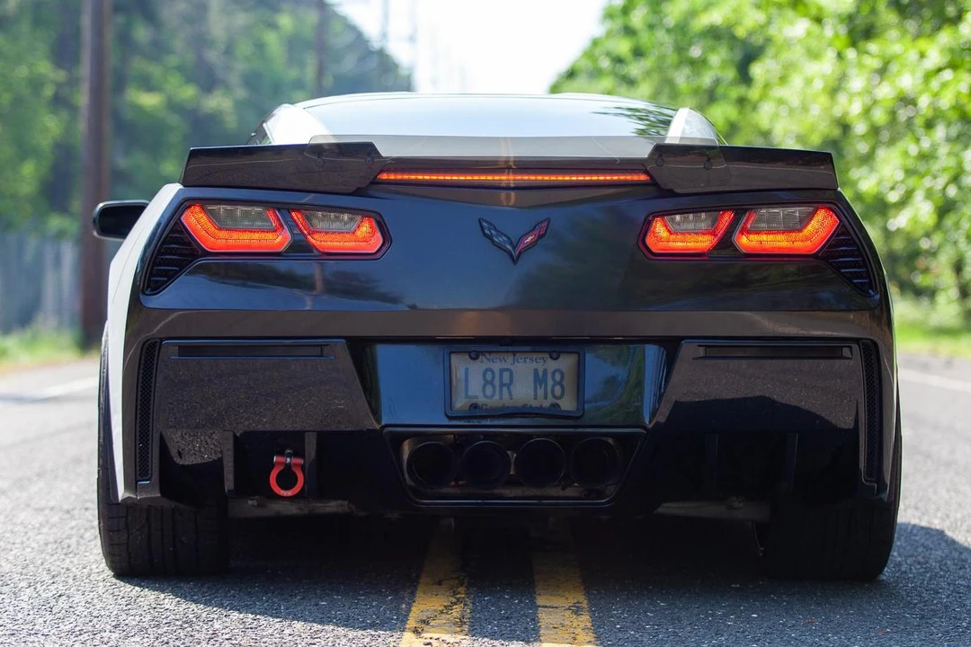 2015 Chevrolet Corvette C7 - Image 5 of 31
