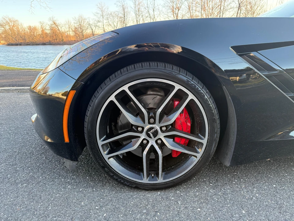 2015 Chevrolet Corvette C7 - Image 15 of 31